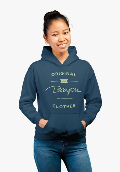 LIVIA- Hoodie körpernaher Schnitt aus Bio-Baumwoll Mix